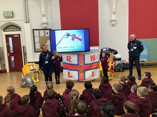 Image of Y3 RNLI Visit