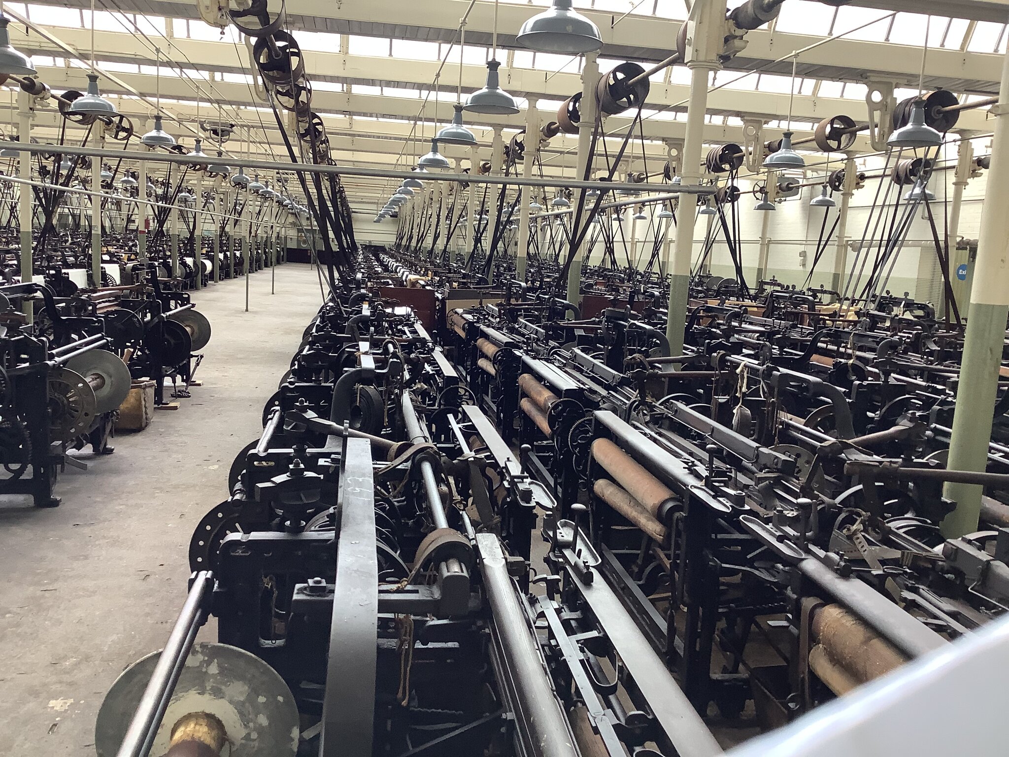 Image of Year 6 visit to Queen Street Mill 