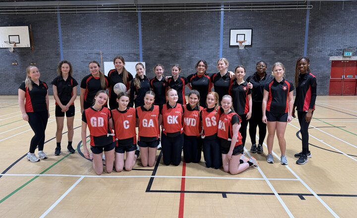Year 8 and 9 netball teams at Dyke House