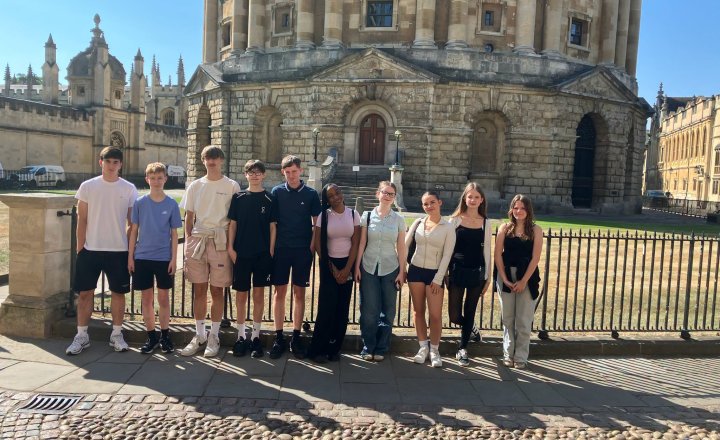 Image of Year 10 Students Enjoy Inspiring Visit to Oxford University