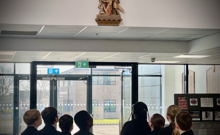 English Martyrs students looking at the Stations of the Cross
