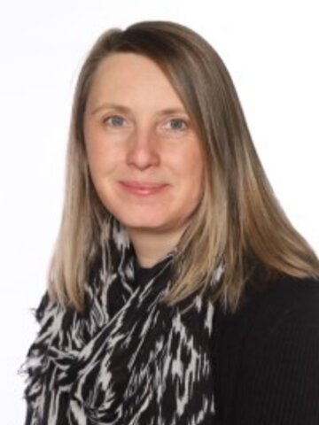 Mrs L Staples