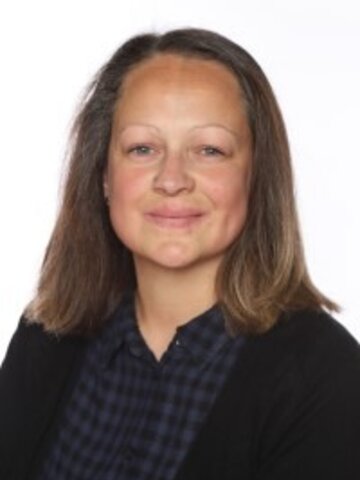 Mrs G Gillett