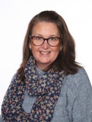 Mrs C Hartshorn