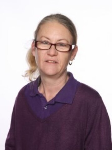 Miss C Dunn