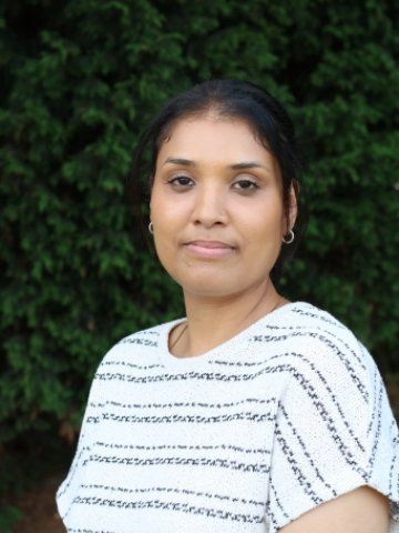 Mrs R Kaur