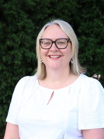 Mrs L Sormaz