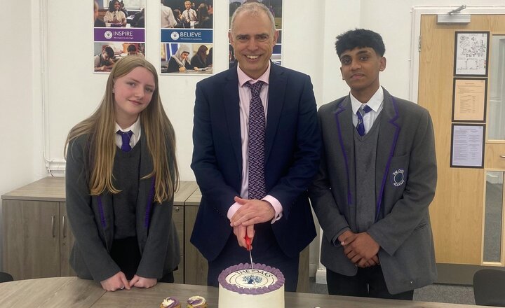 Image of The Oaks Academy is 10 Years Old!