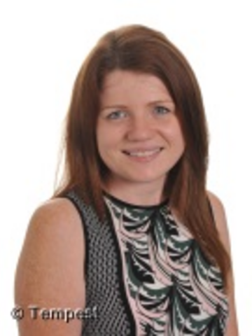 Mrs Alison Farrington