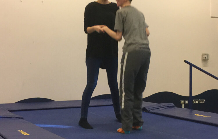 Image of Multimedia 5.1 Trampolining