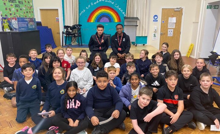 Image of Swindon Town's singalong with schoolchildren