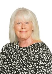 Mrs L Love
