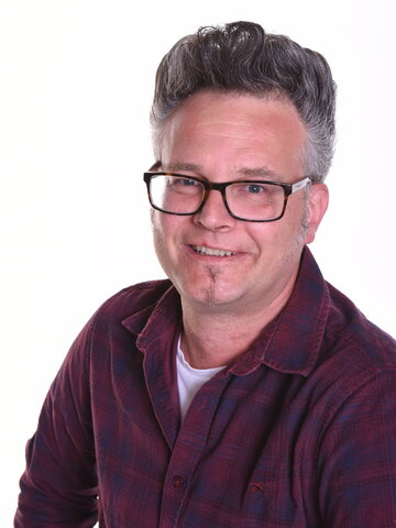 Mr G Lomax
