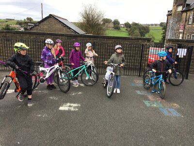 Image of Year 6 bikeability