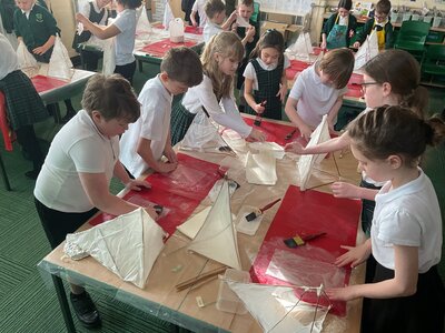 Image of Year 4 - Lantern Making