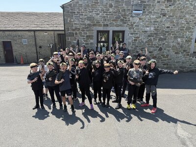 Image of Coldwell with the Class of 2025