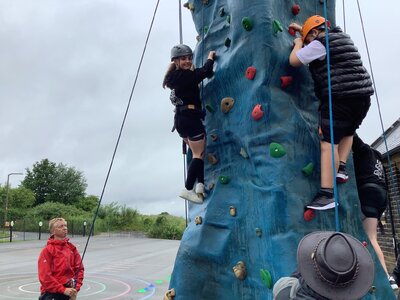 Image of Children scale dizzy heights!