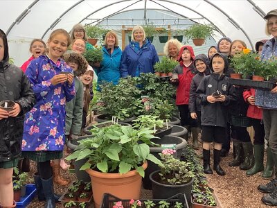 Image of Celebrating Our Gardening Year! 
