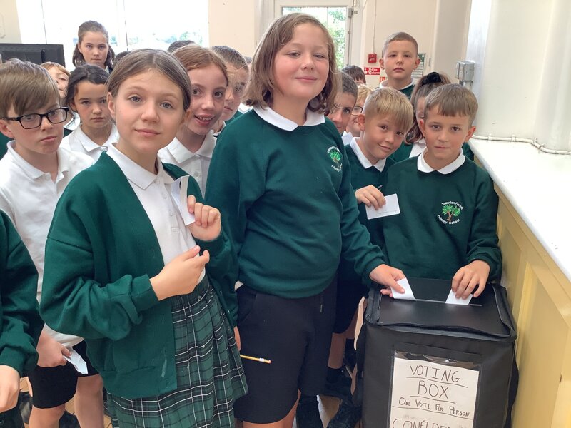 Image of Year 6 use their right to vote!