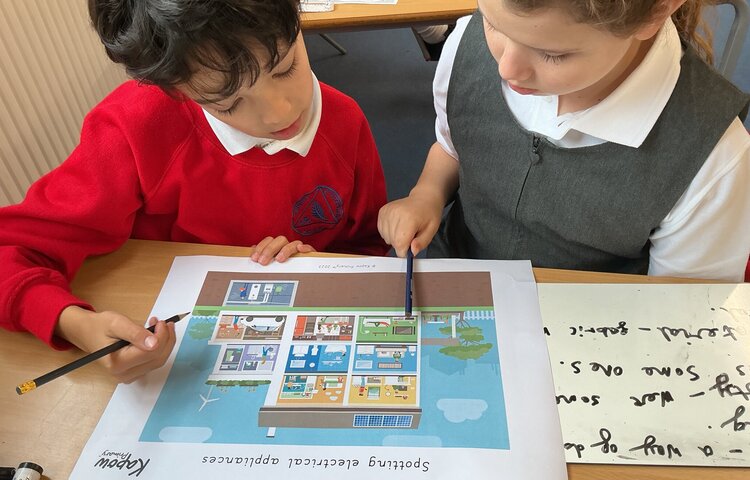 Image of Year 4 Peek of the Week 