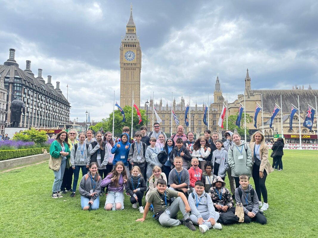 Image of  Y5-10 ambassadors on their London visit to tour the Houses of Parliament.