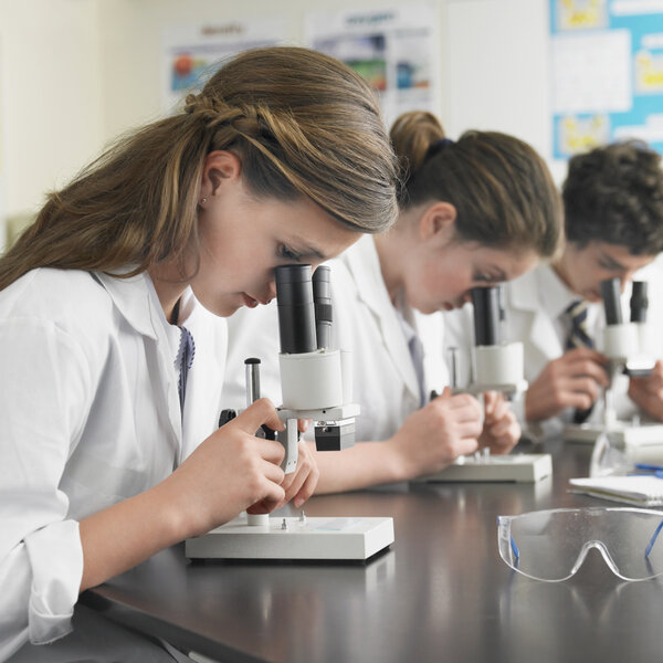 Image of Exploring Future Careers: Unity Academy Year 7 Students Dive into Photography and DNA Extraction at UCLAN