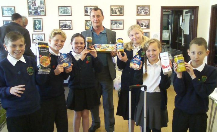Image of Harvest Festival visit to Poole Food Bank