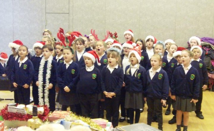 Image of Choir & Tambourines entertain the 'Young at Heart'