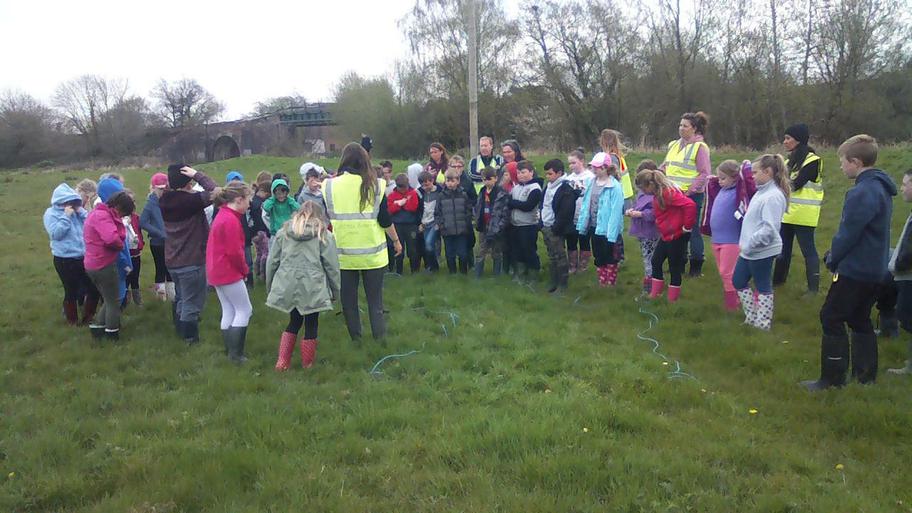 Image of Year 4 trip to the River Piddle