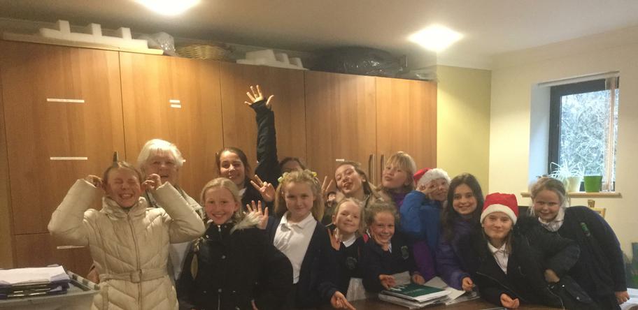 Image of Tambourines & soloists bring Christmas cheer