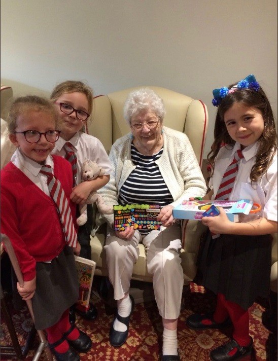 Image of Inspiring Pupils Make Care Home Residents’ Day With Community Visits