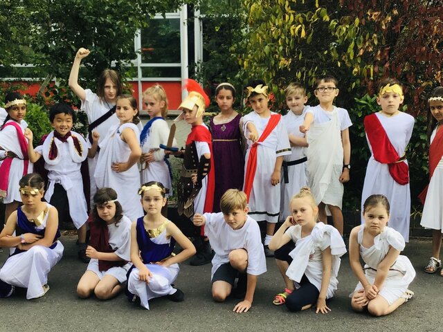 Image of Year 3 Romans Enrichment Week