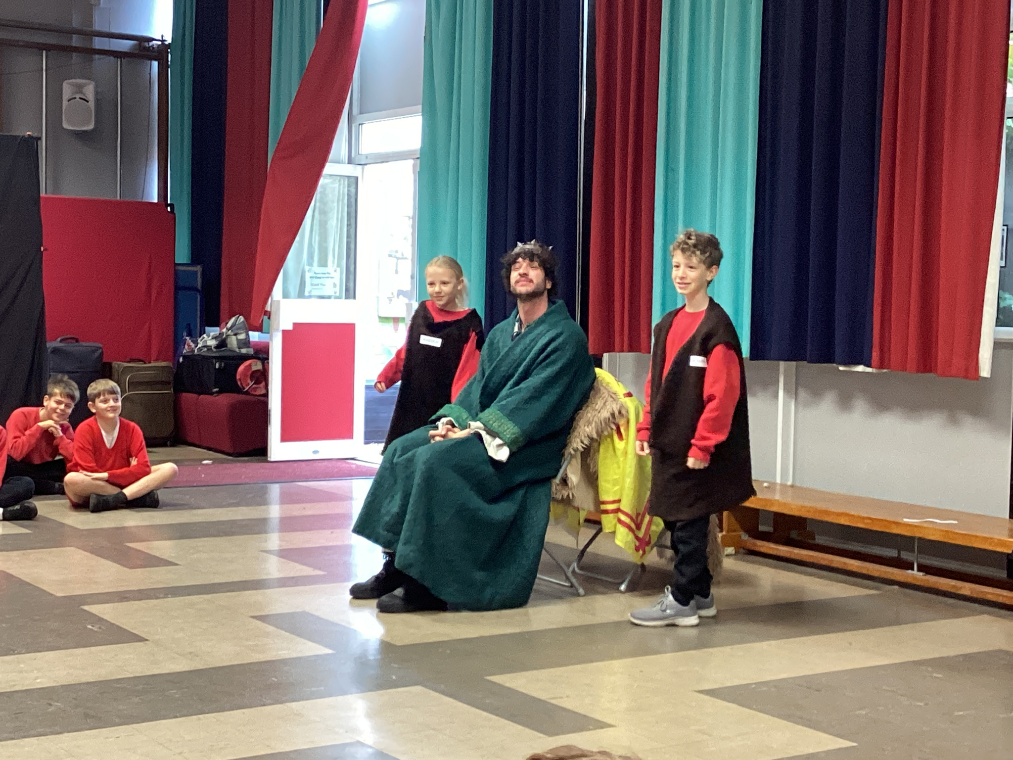 Image of Year 6 Take Part in Macbeth Workshop