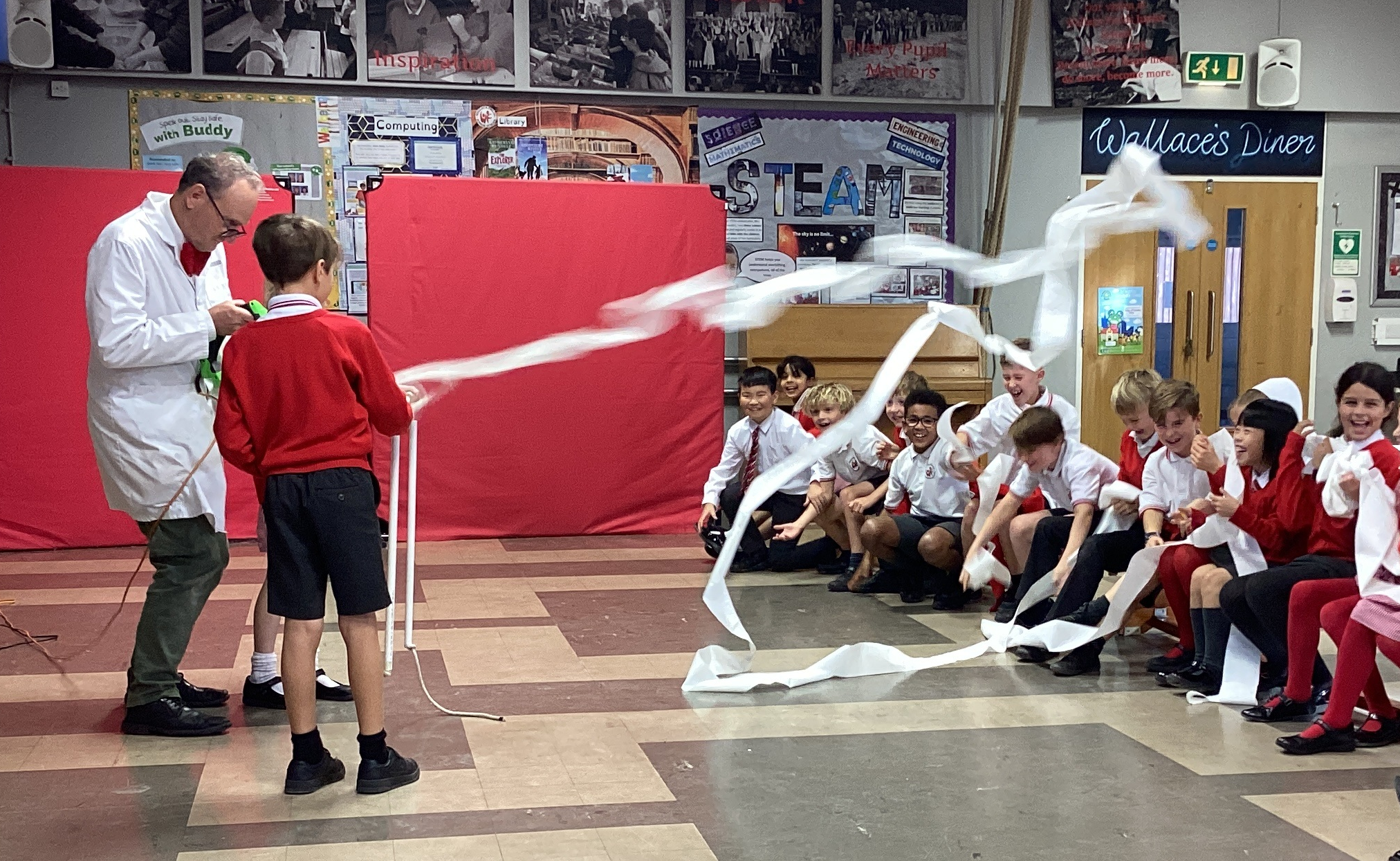 Image of Year 4 Take Part in Forces Workshop