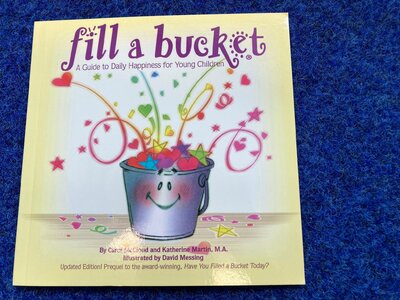 Image of Fill a bucket: A guide to daily happiness