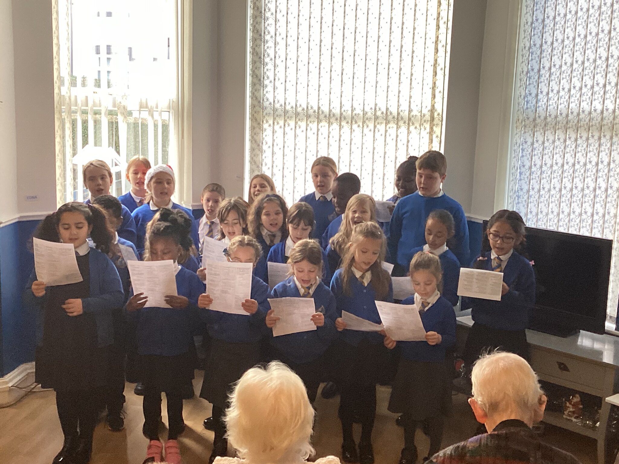 Image of Singing Superstars perform at the Nursing Home