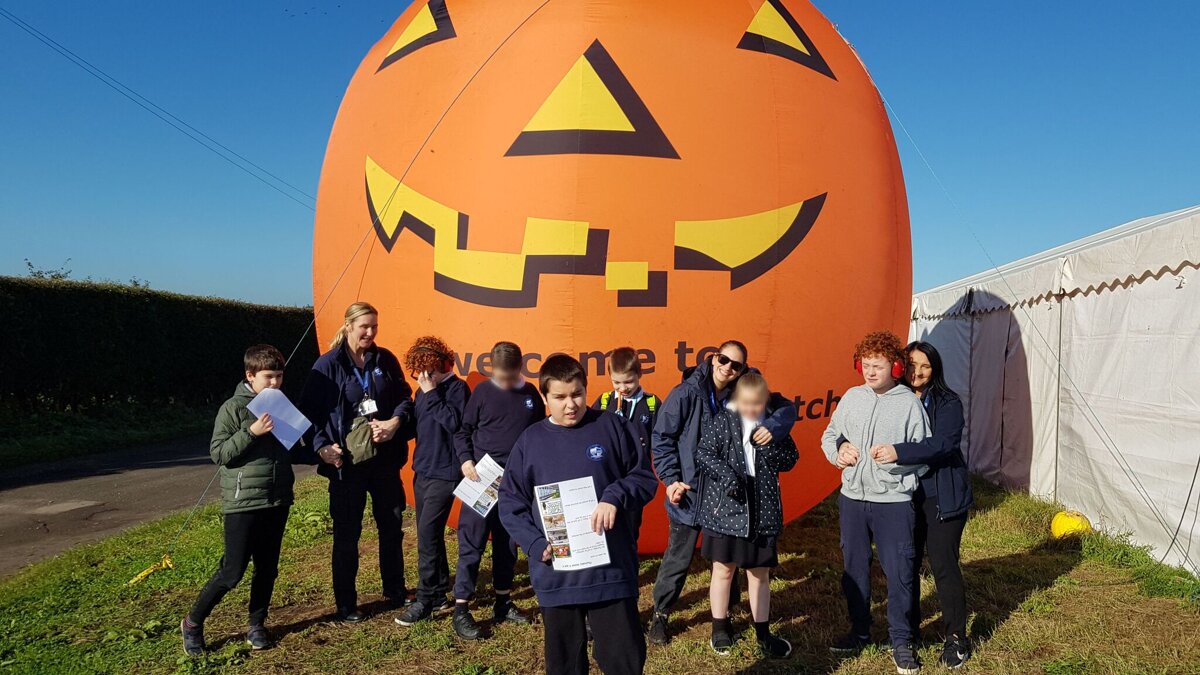 Image of 3S - Our visit to a Pumpkin Patch