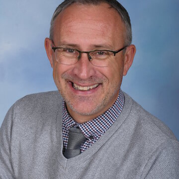 Mr D Moore