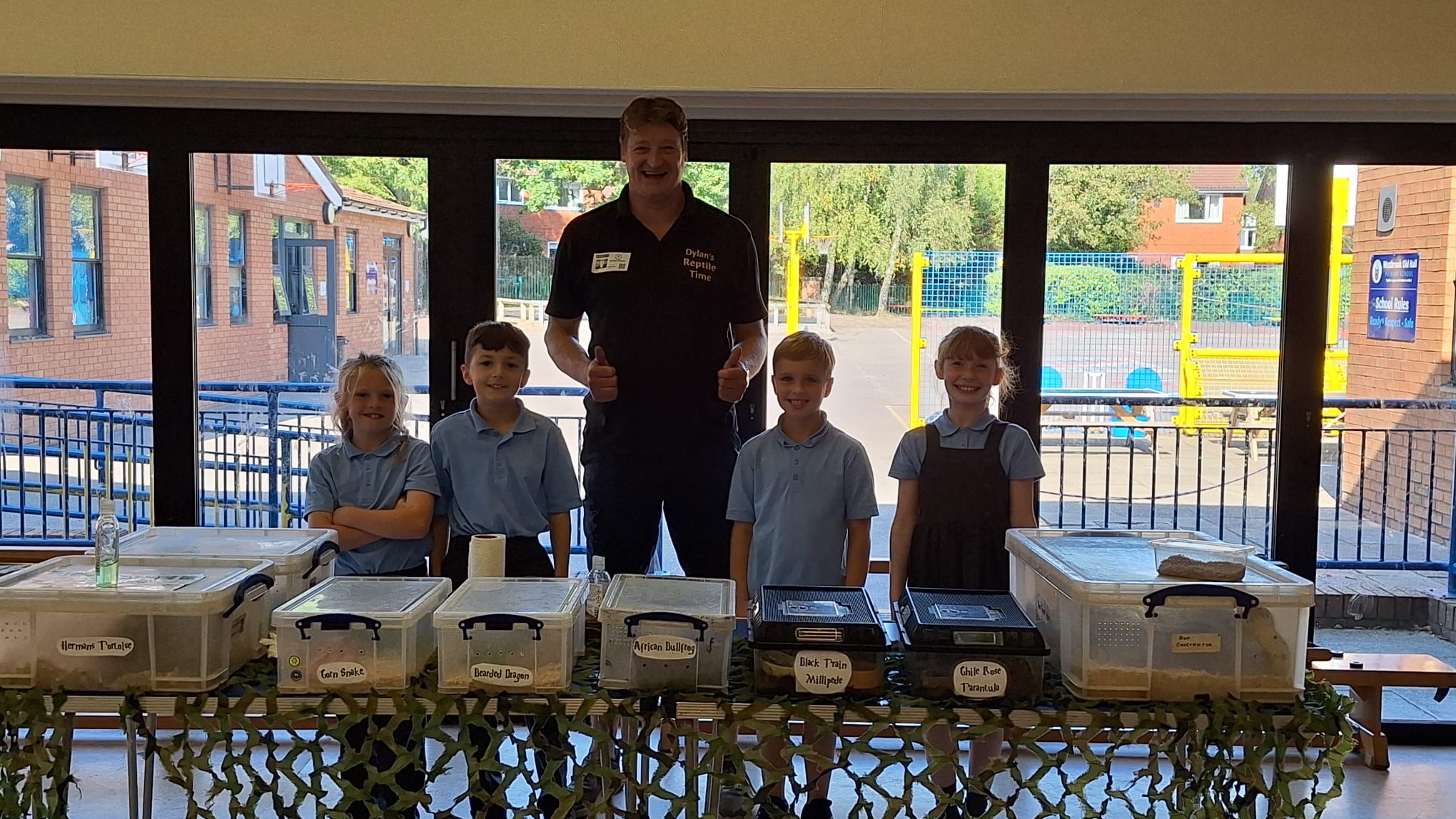 Image of Year 4 meet the Reptiles!