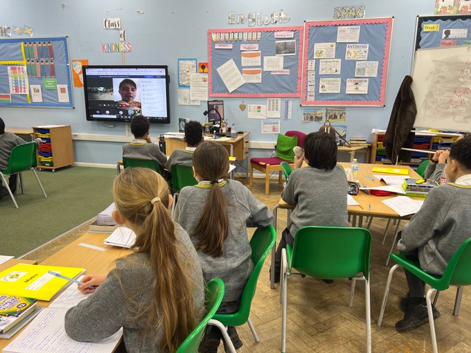 Image of KS2 children take part in webinar on jobs in the NHS