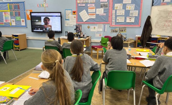 Image of KS2 children take part in webinar on jobs in the NHS