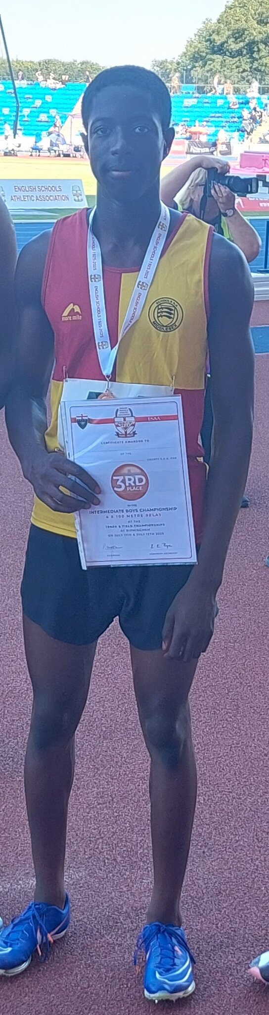 Image of Lashaun competes at the English Schools Track and Field Championships